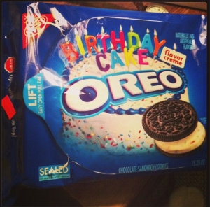 birthday cake oreos